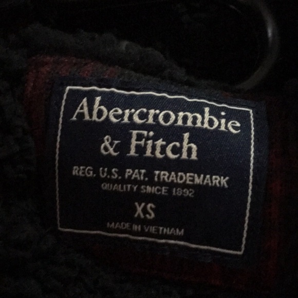 A&F Sherpa lined cardigan - Picture 3 of 5